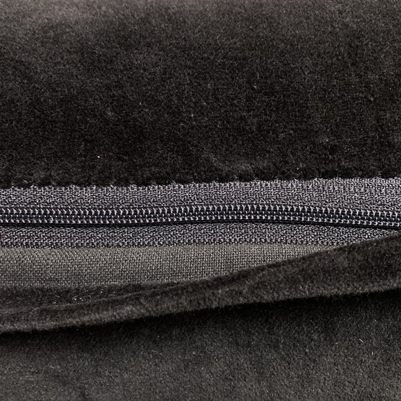 Chandler 4 Corners Cabin Fever Hooked Wool Pillow Laura Megroz Winter Cozy - Picture 6 of 8